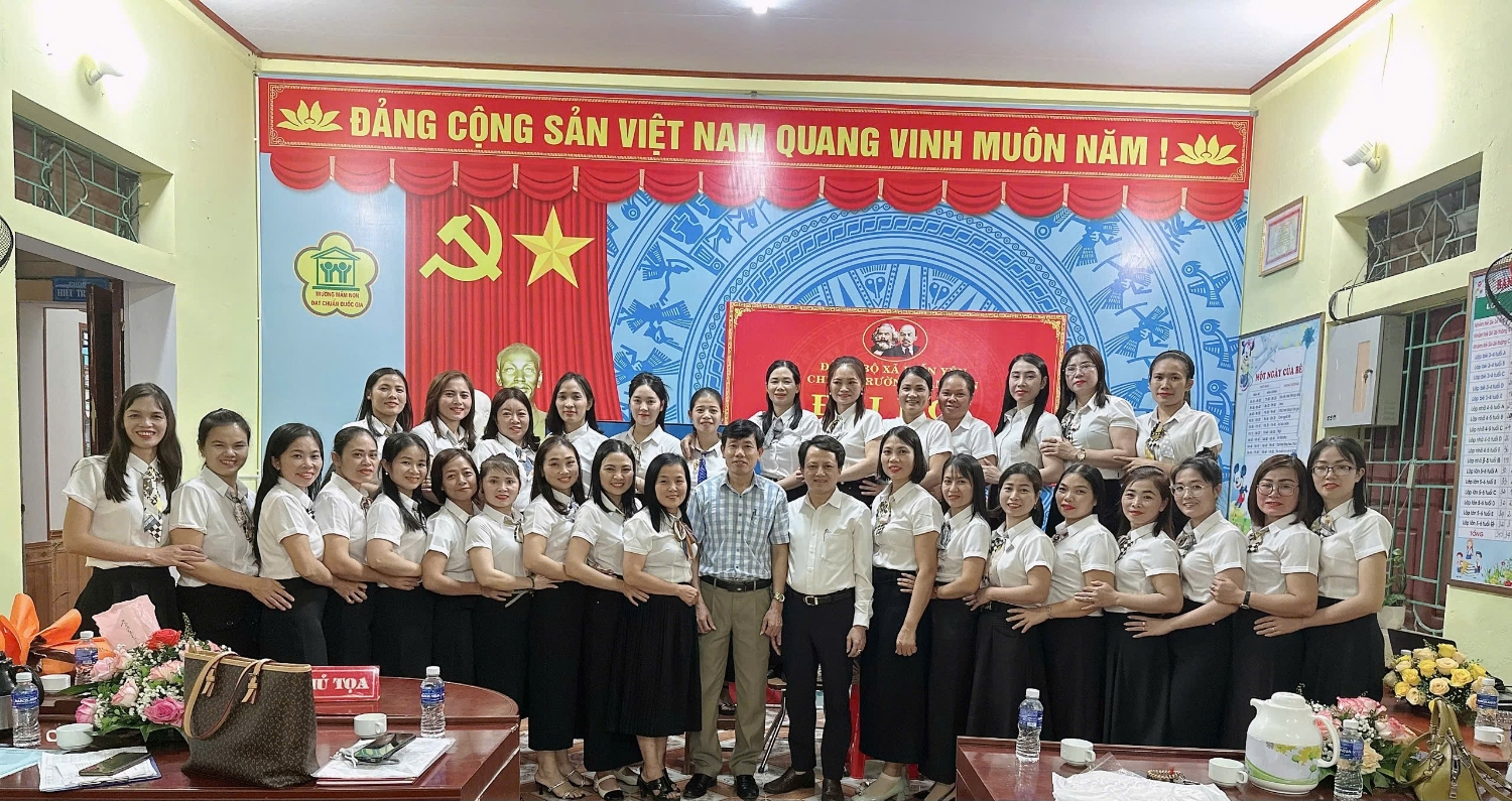 Chi bộ mầm non